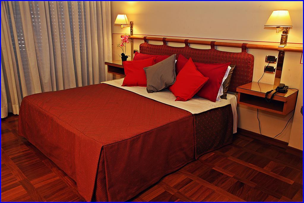 Hotel Meeting Ciampino Exterior foto